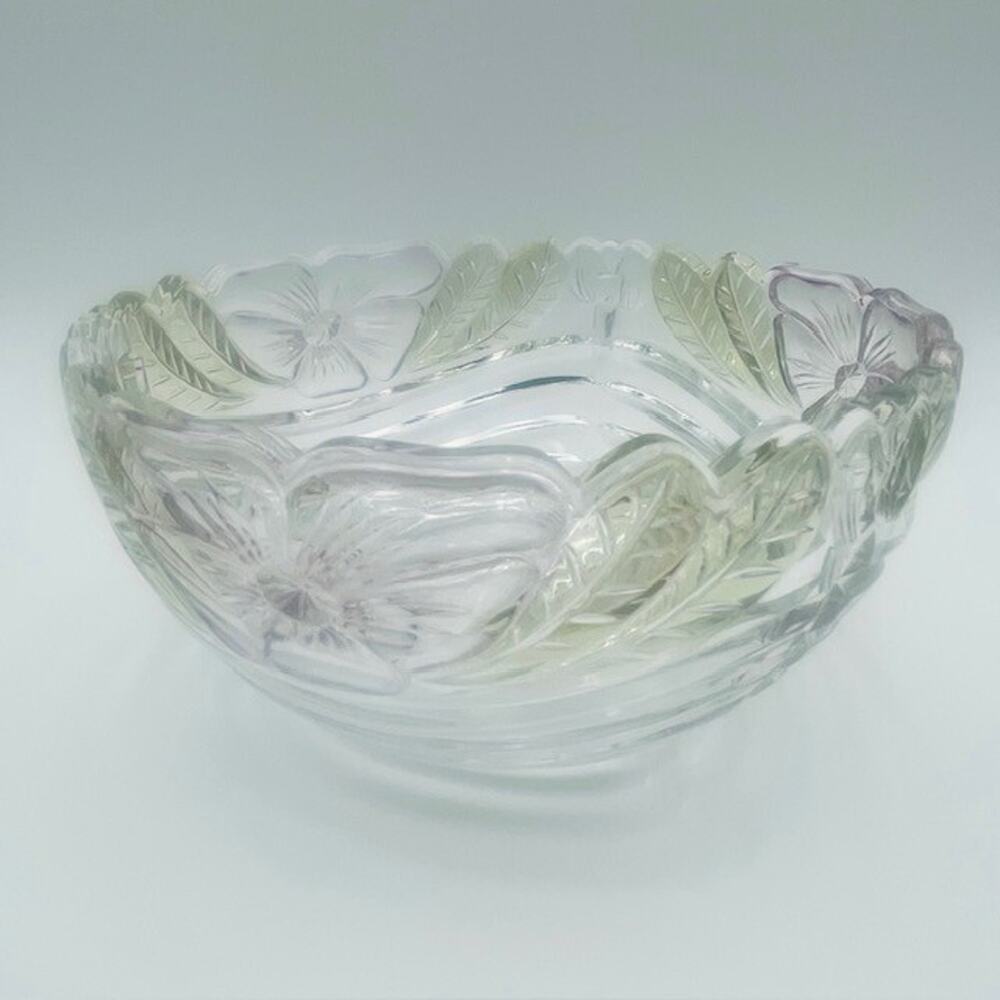 Lead Crystal Bowl With Pink Flowers And Green Leaves Round Shape Wavey Detail